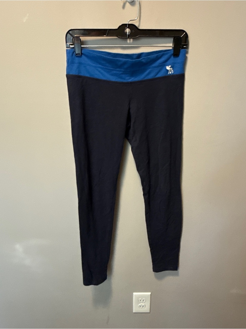 Abercrombie & Fitch Navy Leggings with Blue Foldover Waistband - S